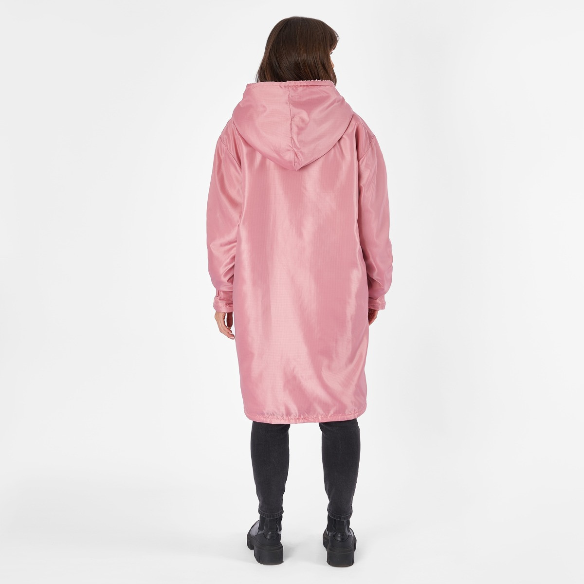 OHS Water Resistant Full Zip Changing Robe, Blush - S/M>