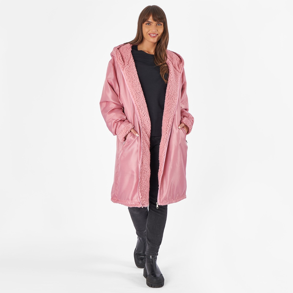 OHS Water Resistant Full Zip Changing Robe, Blush - S/M>