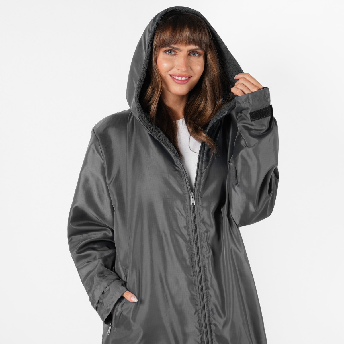 OHS Water Resistant Full Zip Changing Robe, Charcoal - M/L>