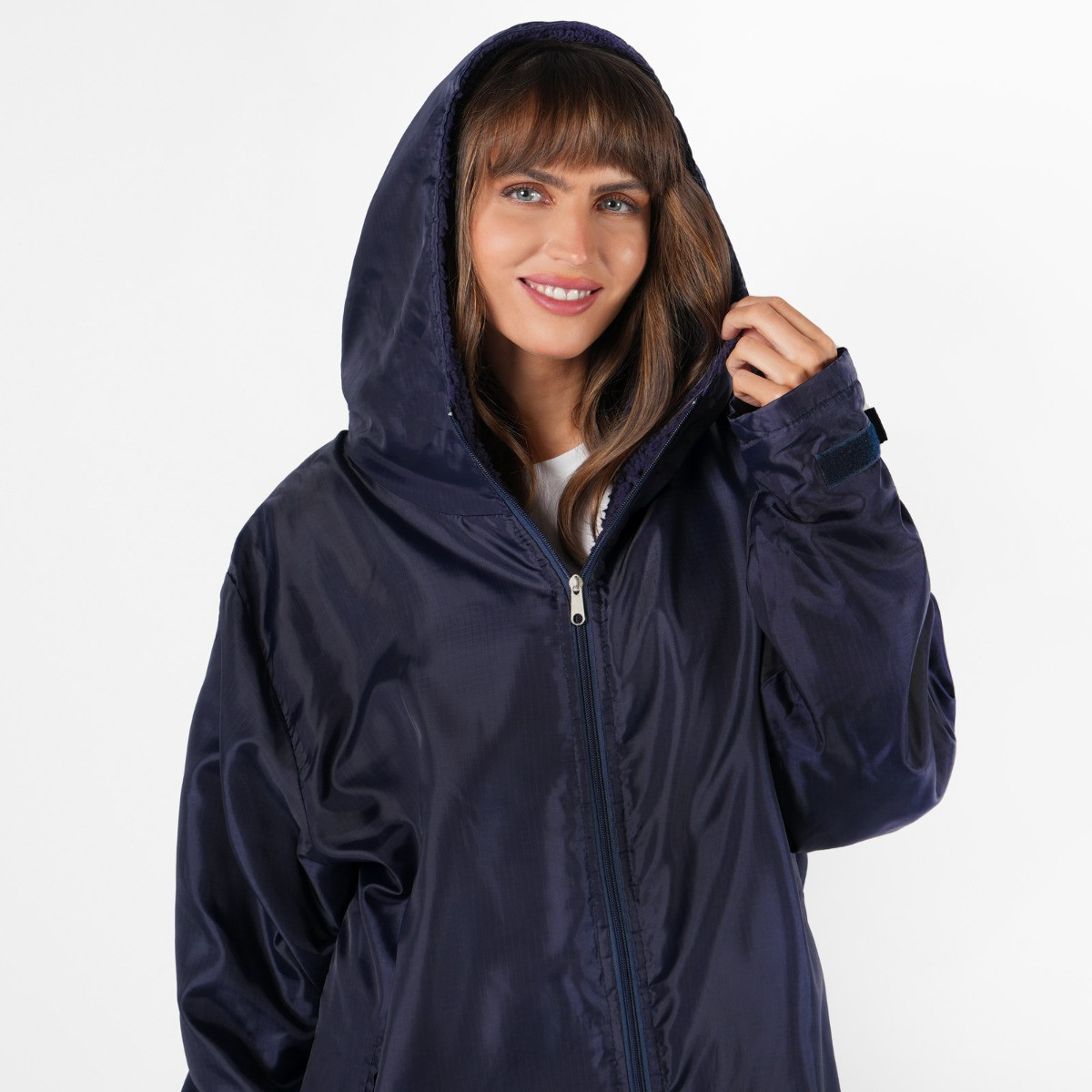 OHS Water Resistant Full Zip Changing Robe, Navy - M/L>