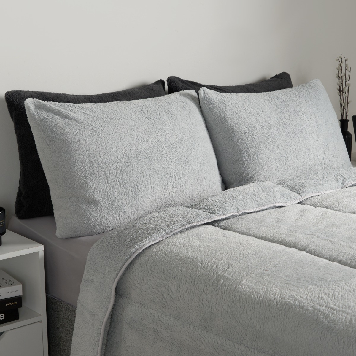 OHS Teddy Coverless 10.5 Duvet & Pillowcase - Silver>