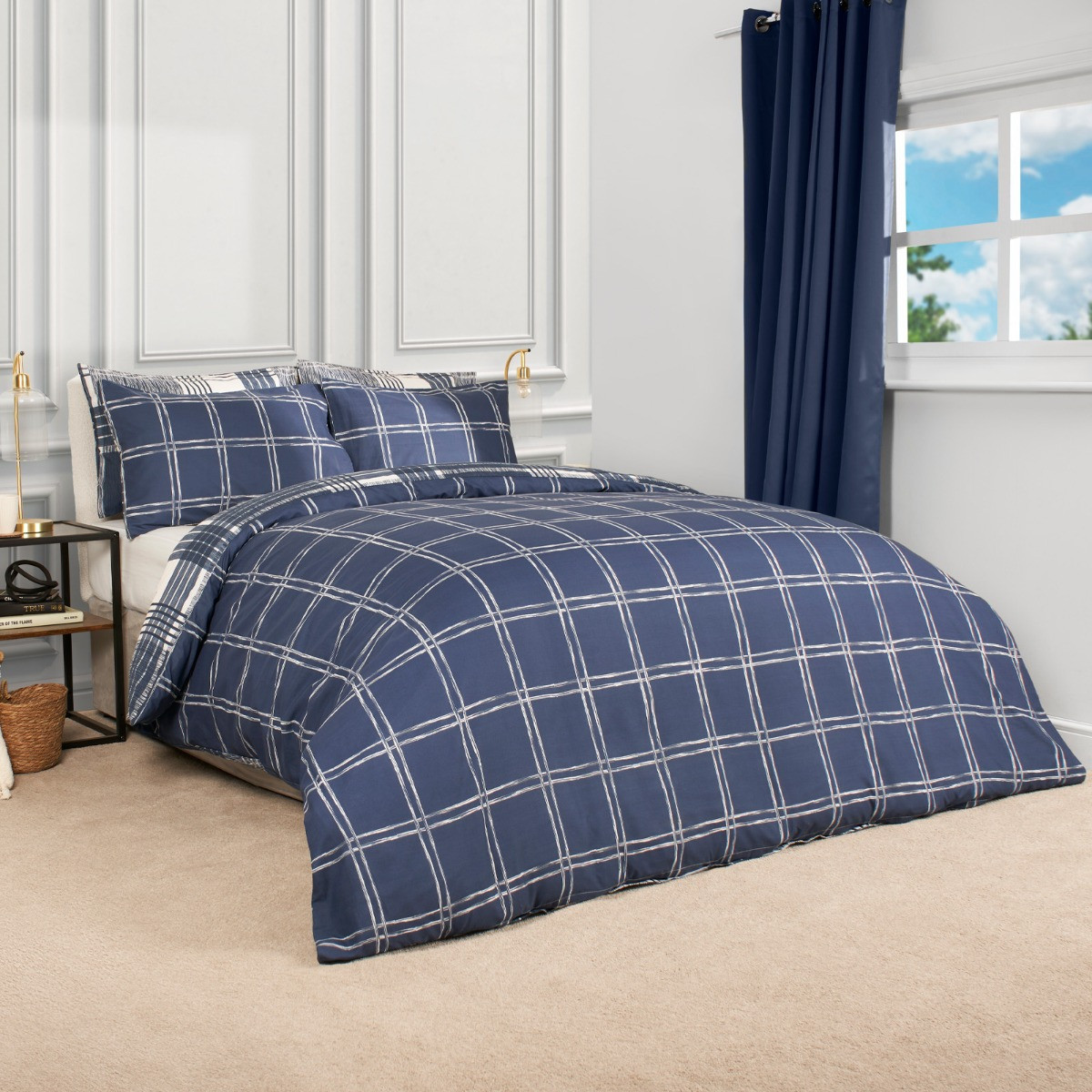 Dreamscene Autumnal Check Print Duvet Set - Navy>