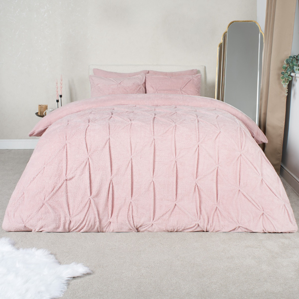 OHS Teddy Pintuck Duvet Set - Blush>