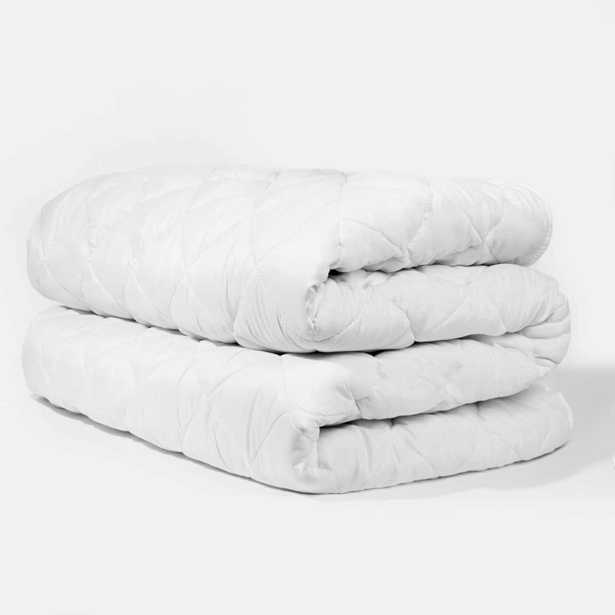 Dreamland Breathable Mattress Topper, White>