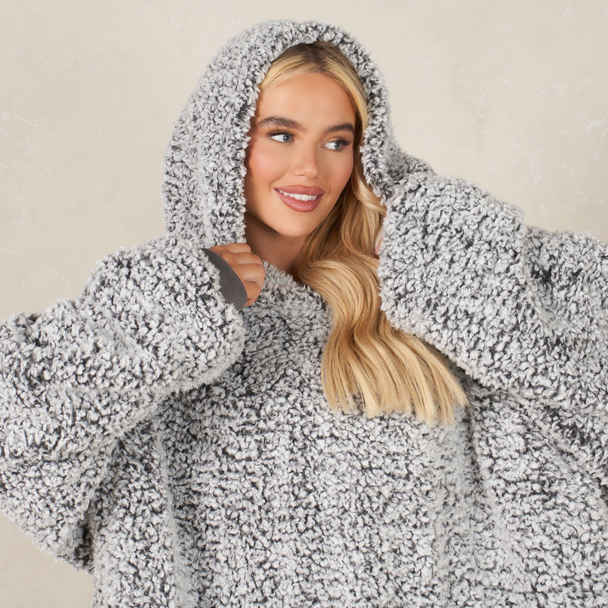 OHS Adults Teddy Marl Hoodie Blanket - Charcoal>