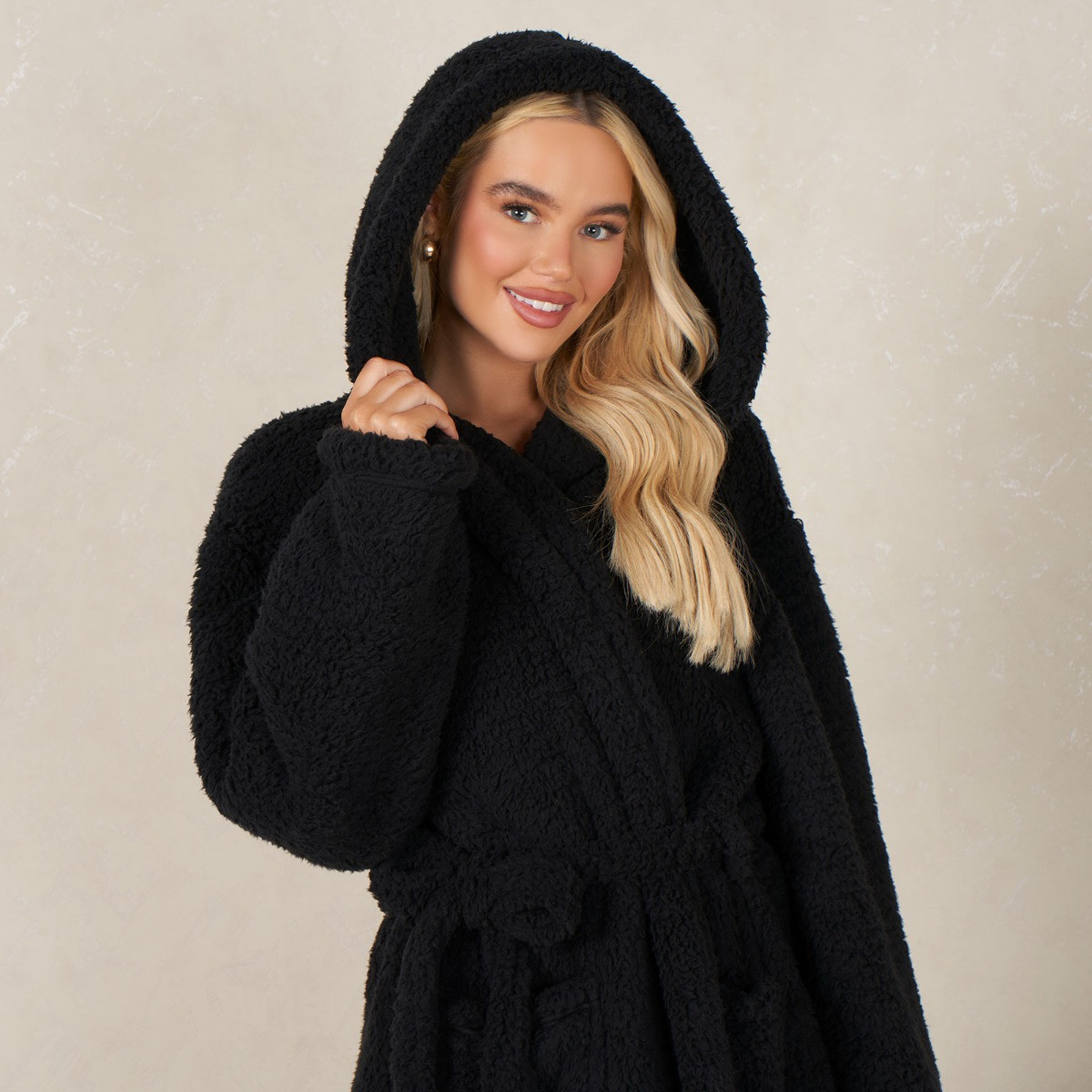 OHS Teddy Dressing Gown - Black>