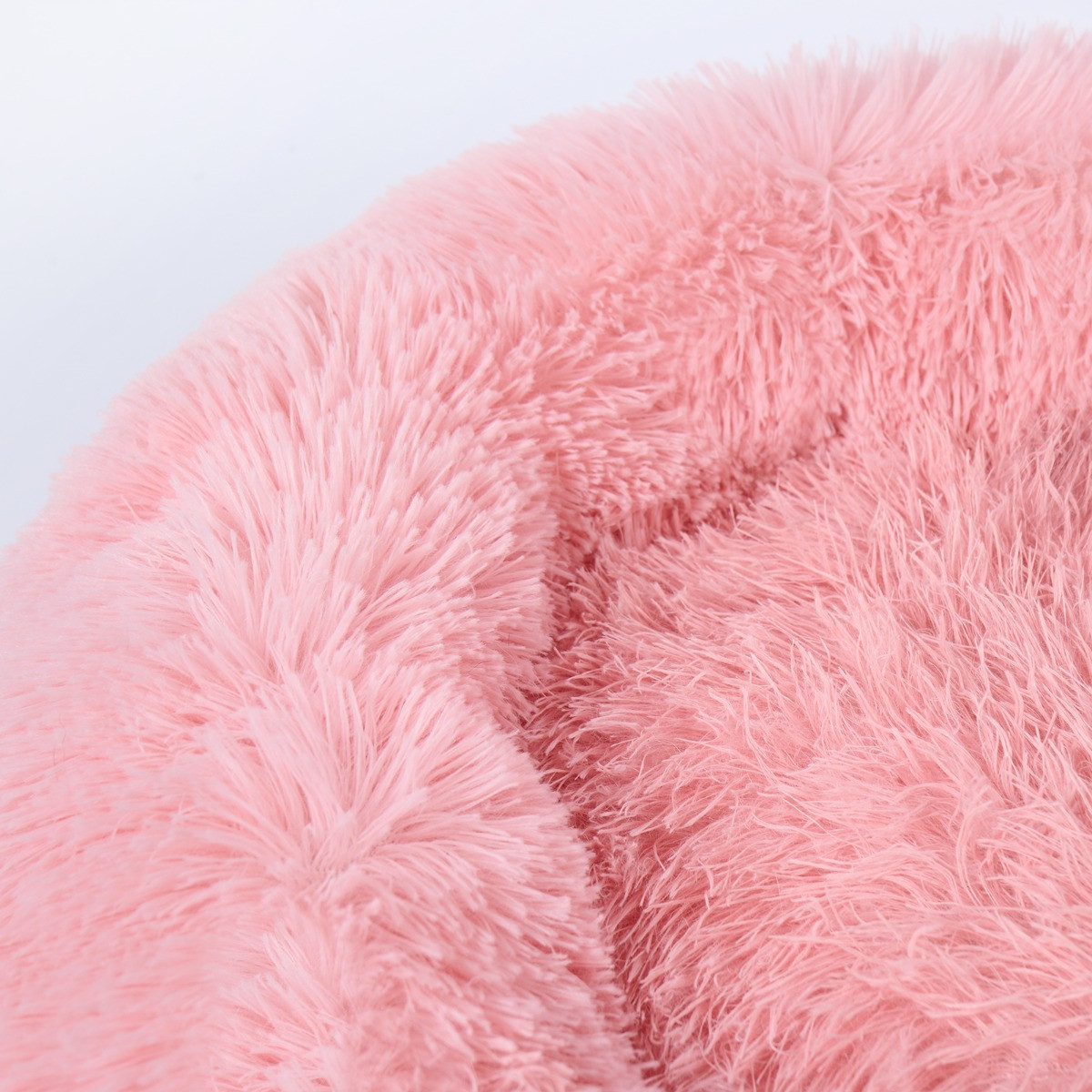 OHS Fluffy Round Calming Pet Bed - Blush>