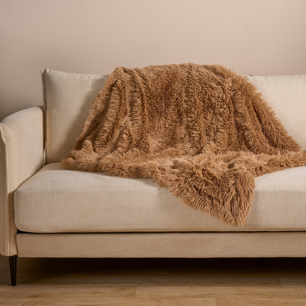 OHS Pet Calming Fluffy Throw - Beige>