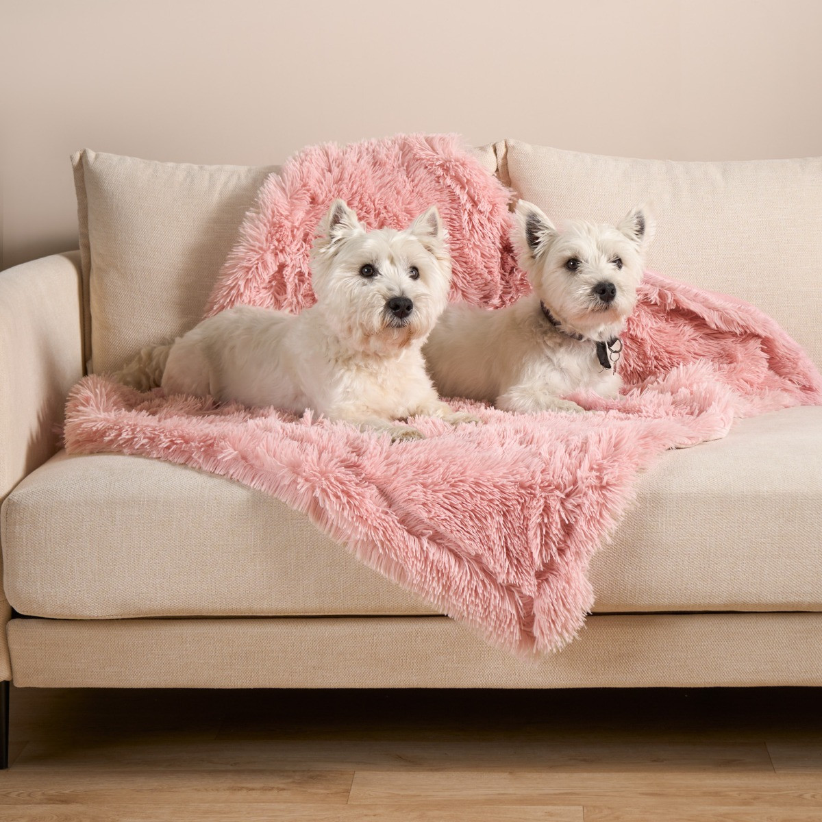 OHS Pet Calming Fluffy Throw - Blush>