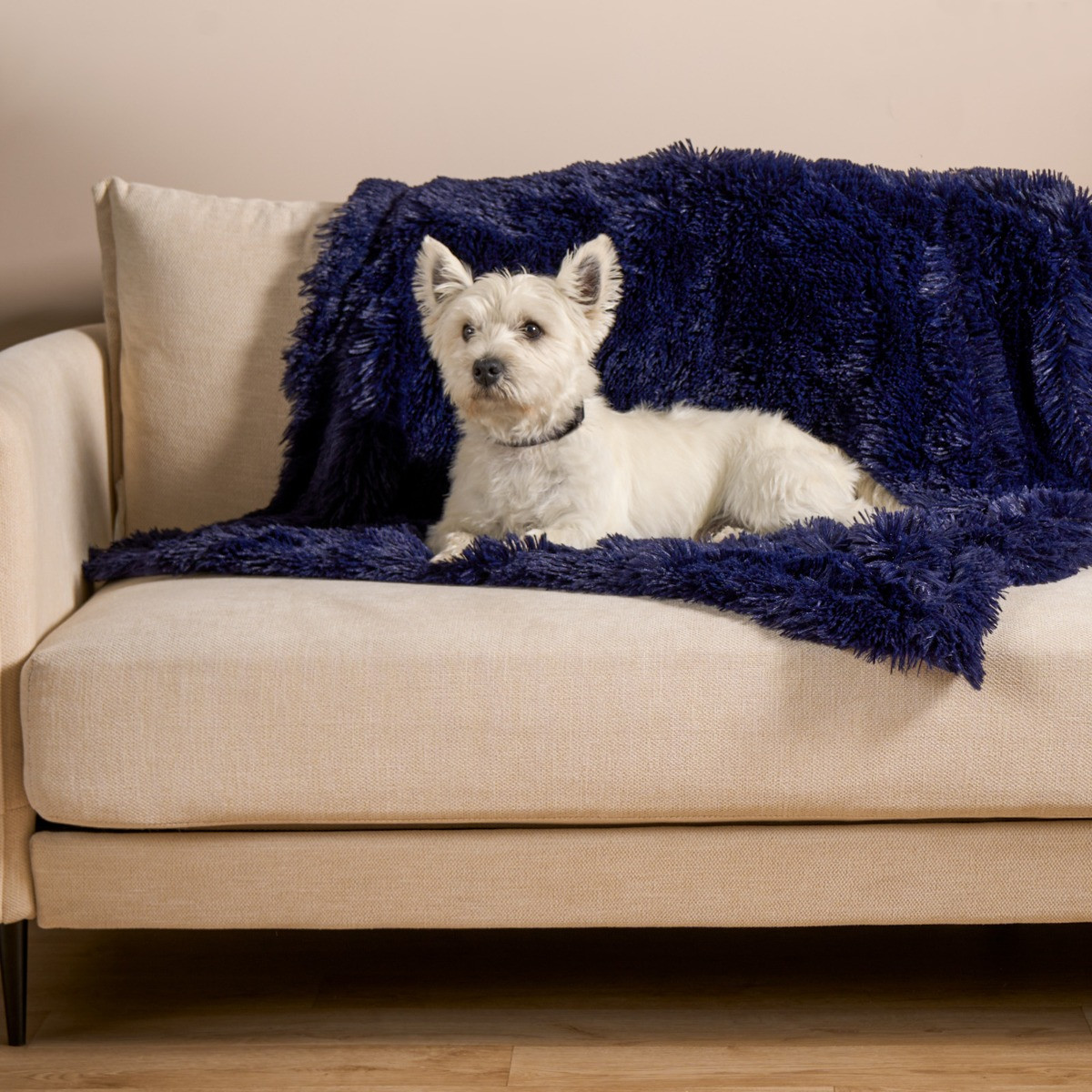 OHS Pet Calming Fluffy Throw, 105 x 90cm - Navy>