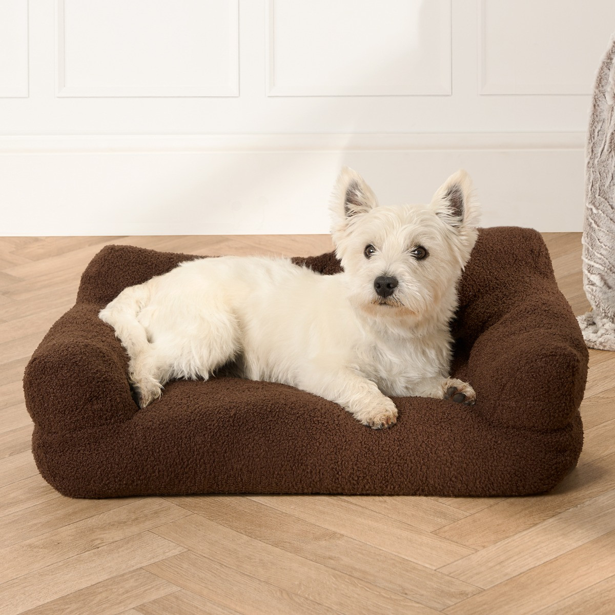 OHS Plush Pet Bed Sofa, Chocolate - Medium >