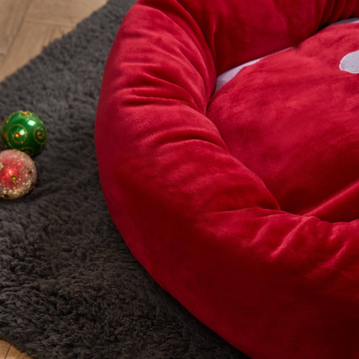 OHS Santa Bolster Round Fleece Pet Bed - Red>