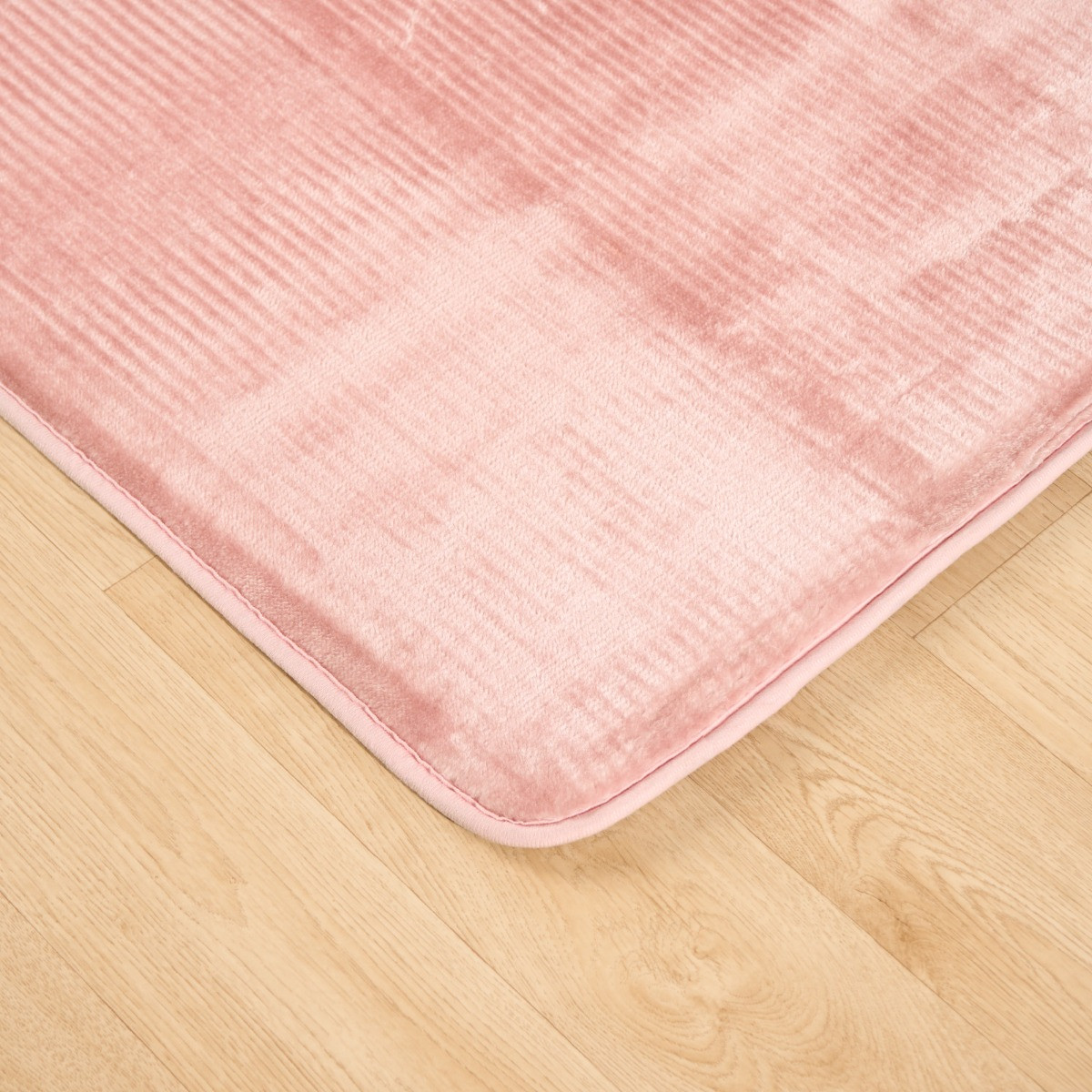 OHS Filled Microplush Rug, Blush Pink - 120 x 170cm>