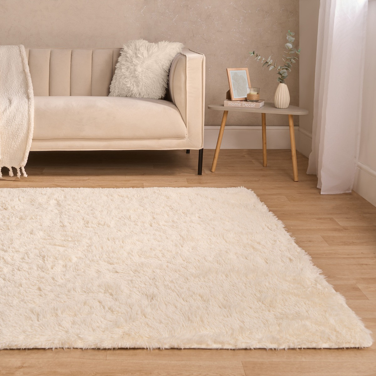 Sienna Fluffy Rug, Cream - 80 x 150cm>