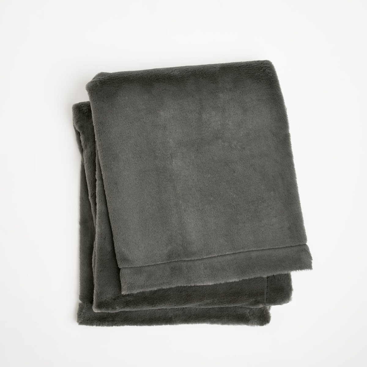 Sienna Faux Fur Fleece Throw, Charcoal - 125 x 150cm>