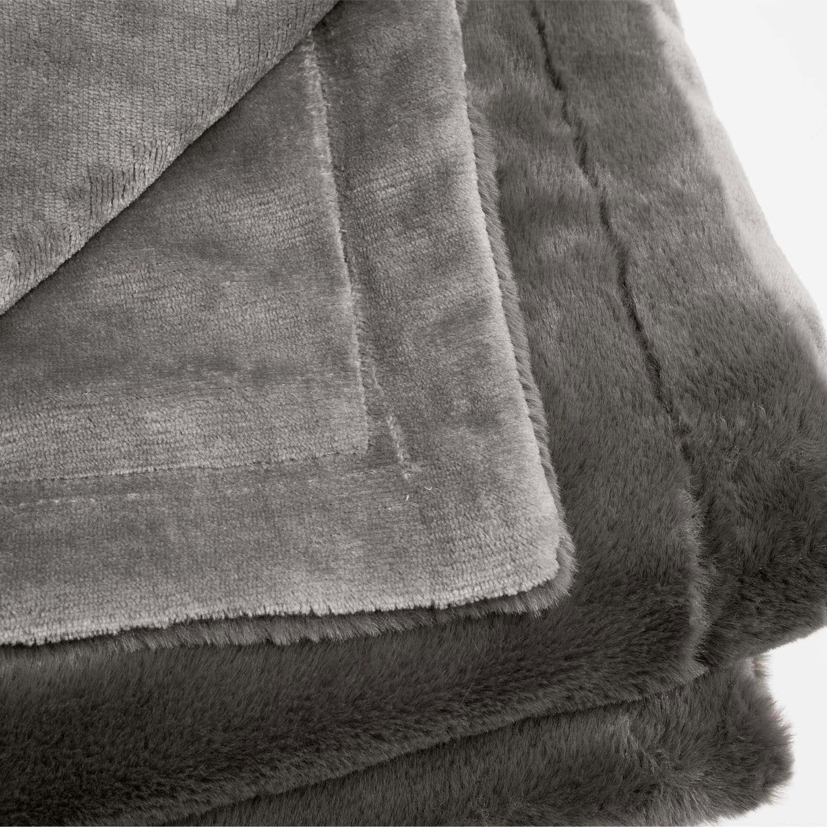 Sienna Faux Fur Fleece Throw, Charcoal - 125 x 150cm>