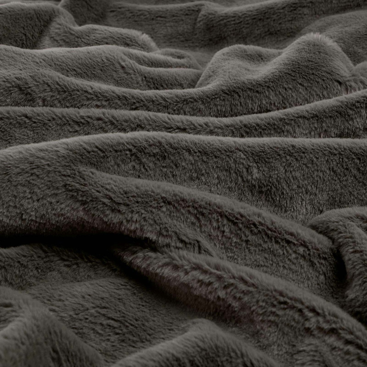 Sienna Faux Fur Fleece Throw - Charcoal>