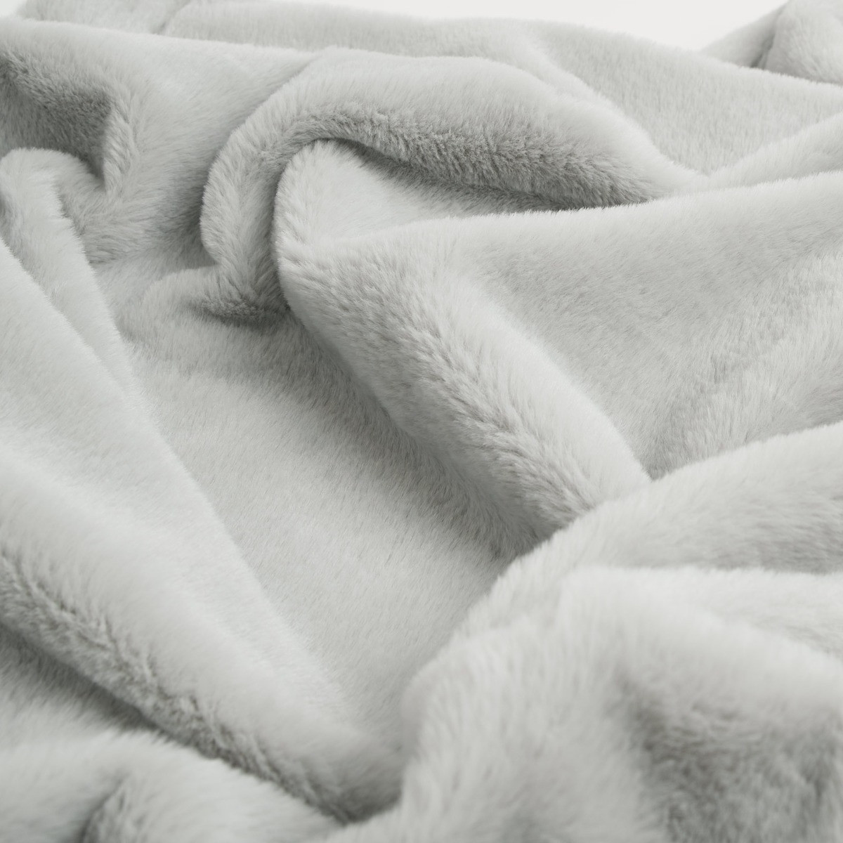 Sienna Faux Fur Fleece Throw, Silver - 125 x 150cm>