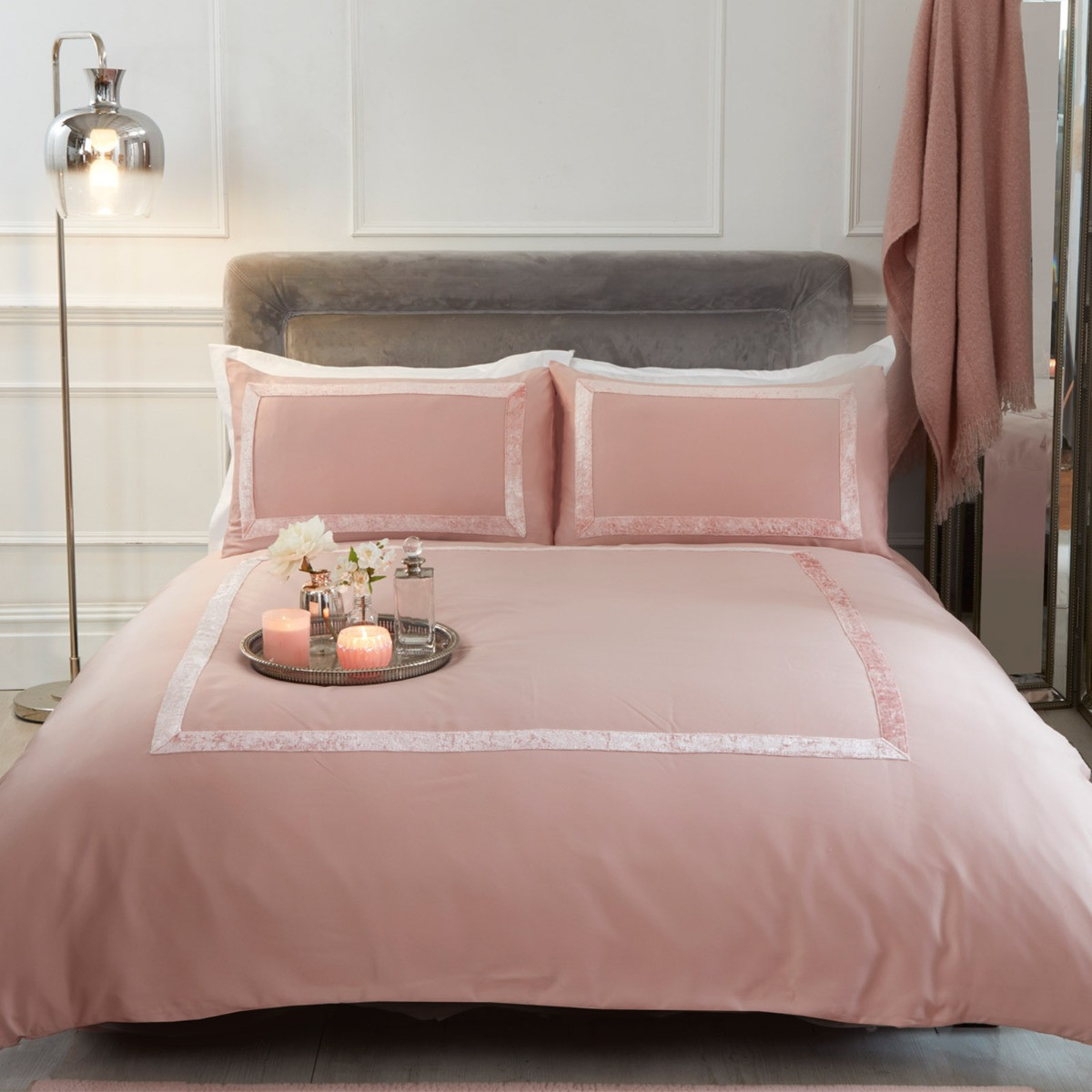 Sienna Crushed Velvet Border Duvet Set, Blush Pink - Single>