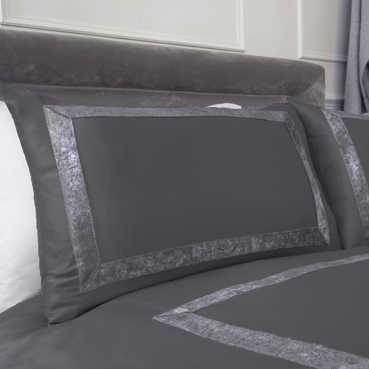 Sienna Crushed Velvet Border Duvet Set, Silver Grey - Single>