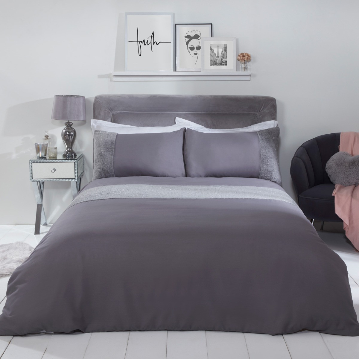 Sienna Glitter Teddy Fleece Panel Duvet Cover Set, Silver - Single>