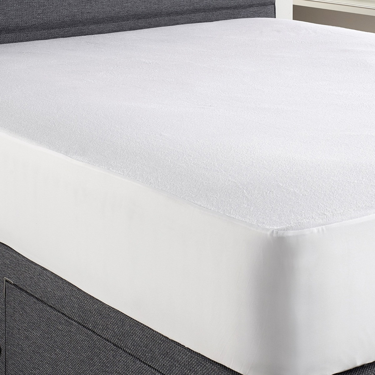 Terry Waterproof Mattress Protector - White>