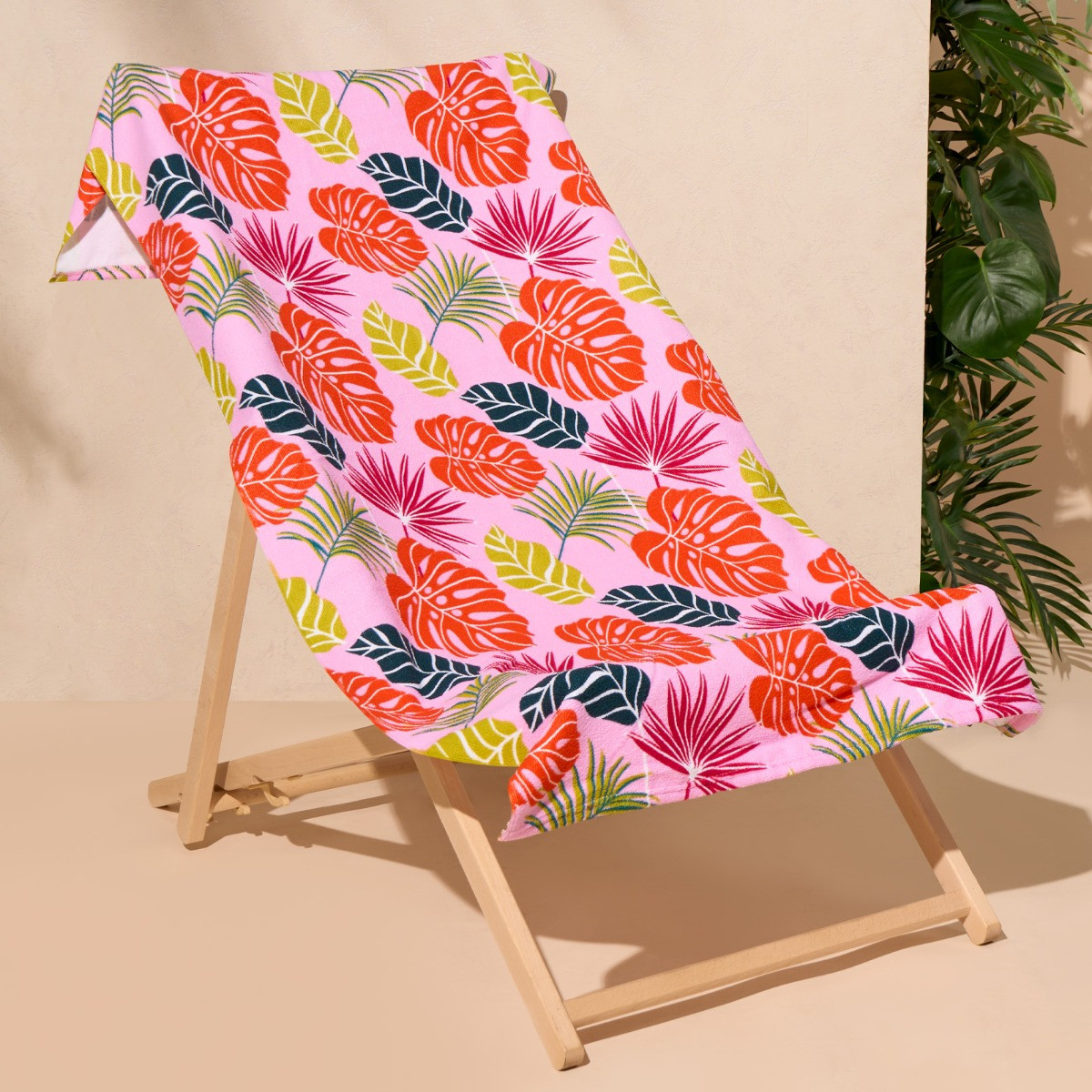 OHS Tropical Leaf Print Beach Towel - Pink>