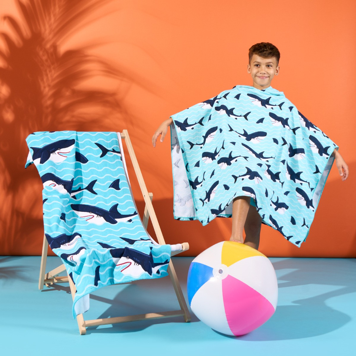 Dreamscene Kids Shark Print Beach Poncho Towel - Blue>