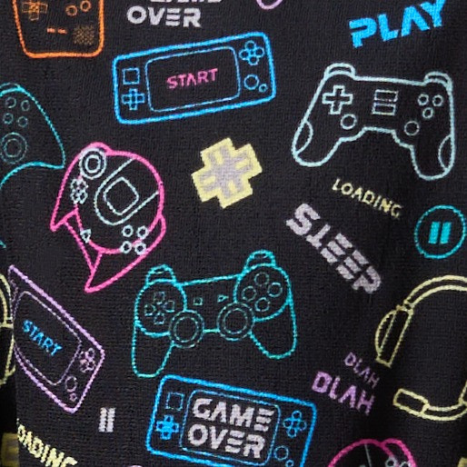 Dreamscene Gaming Print Beach Poncho Towel - Black>