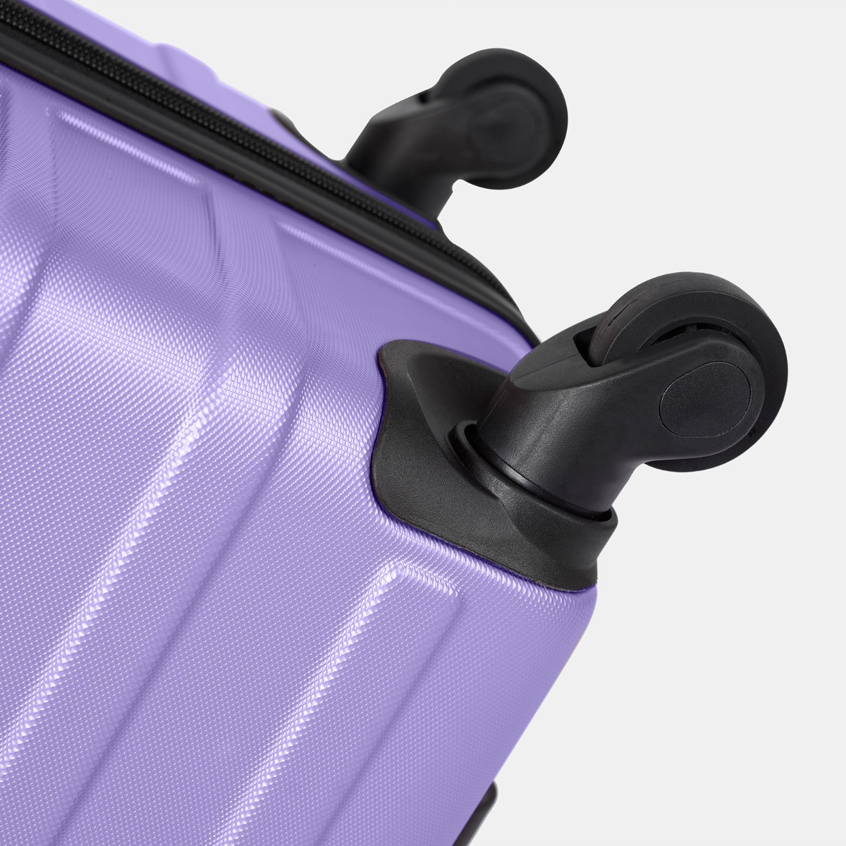 OHS 4 Wheel Hard Shell Suitcase, Lilac Purple - 3 Pack>