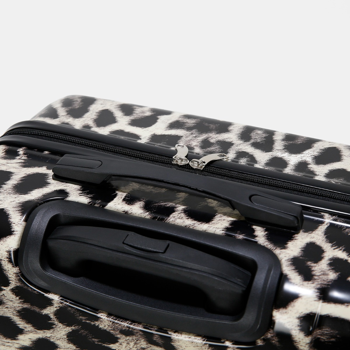 OHS 4 Wheel Leopard Print Hard Shell Suitcase, Natural - 3 Pack>