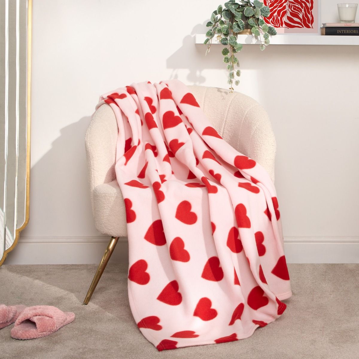 Fleece Heart Patterned Blanket/Throw offers