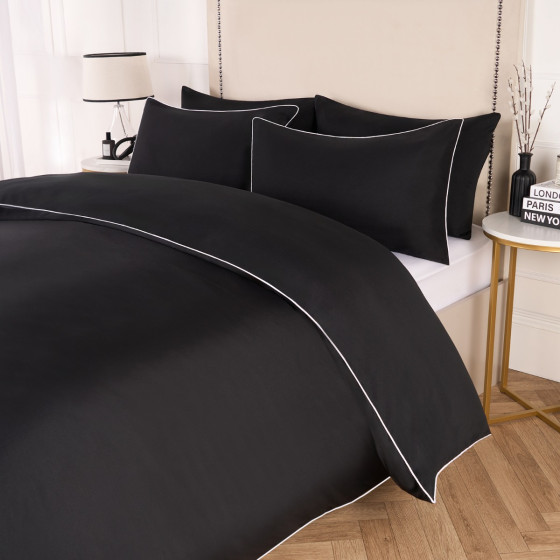 OHS Piped Edge Duvet Set, White/Black - King