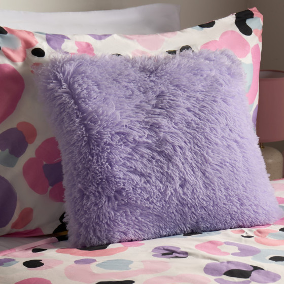 OHS Fluffy Filled Cushion Lilac