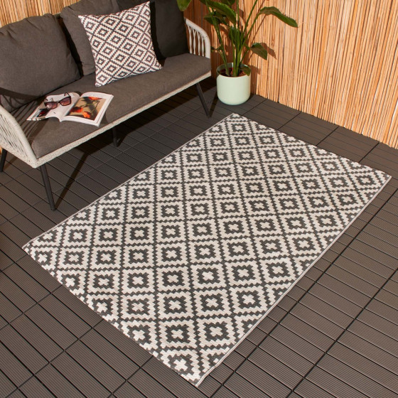 OHS Geometric Print Outdoor Rug - Grey/White