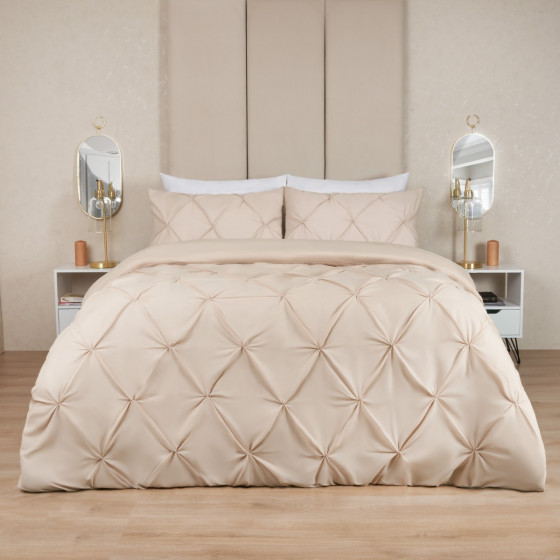 Highams Diamond Pintuck Pinch Pleat Duvet Cover Set - Beige