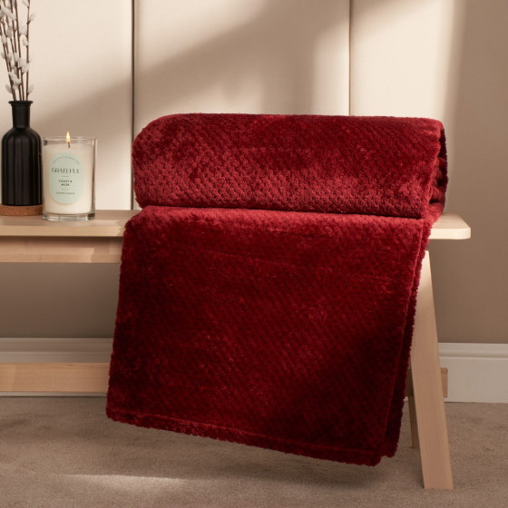 Dreamscene Waffle Mink Throw - Burgundy