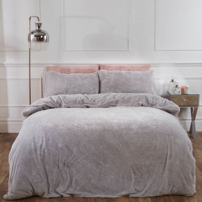 studio teddy duvet